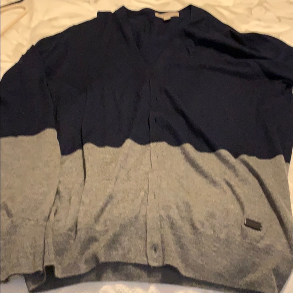 Burberry sweater